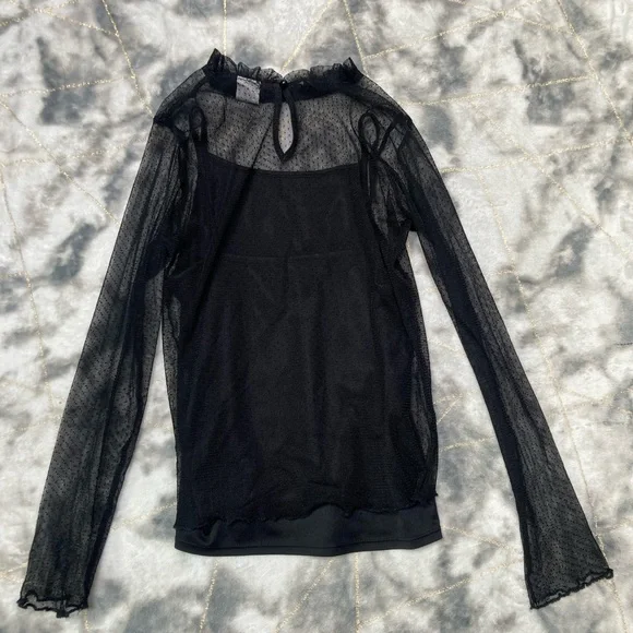 Black Art Class Sheer Long Sleeve Top - Picture 4 of 8
